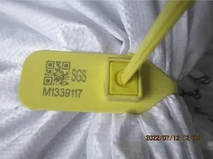 SGS inspector sampling low Al FeSi