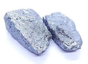 Silicon metal 553 lump appearance showing metallic luster, silver-gray color, typical irregular lump shape - Bright Alloys